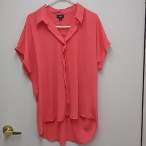 Coral short sleeve hi-low blouse